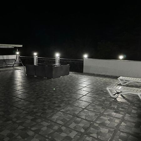 French Hotel Kobuleti ภายนอก รูปภาพ
